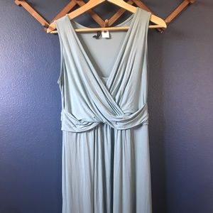 Mothers en Vogue Dresses - Sleeveless Nursing-friendly Wrap Dress Mothers en Vogue Dresses - Sleeveless Nursing-friendly Wrap Dress